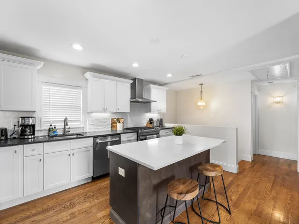 114 Moreland St, Somerville, MA