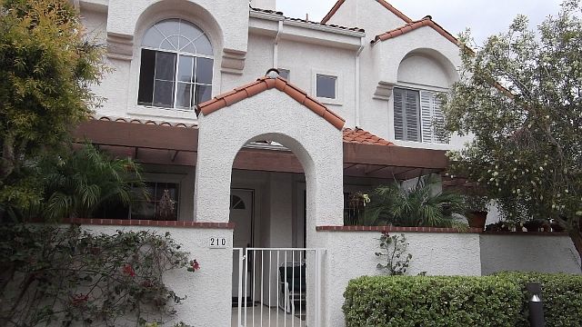 1st image of 210 Camino Toluca