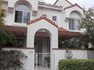 210 Camino Toluca, Camarillo, CA 93010
