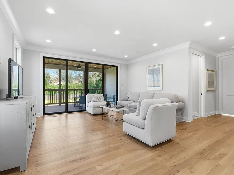 2704 Westwood Ave — Photo 16