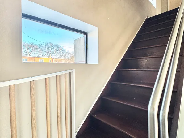 2071 Haring Street image 22 of 25