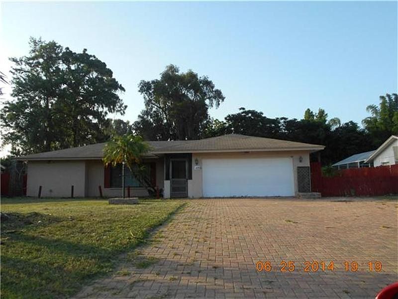 1st image of 2429 Arapaho St