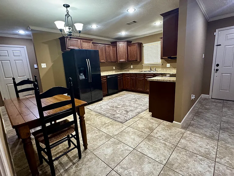 5330 Sanson Dr — Photo 2