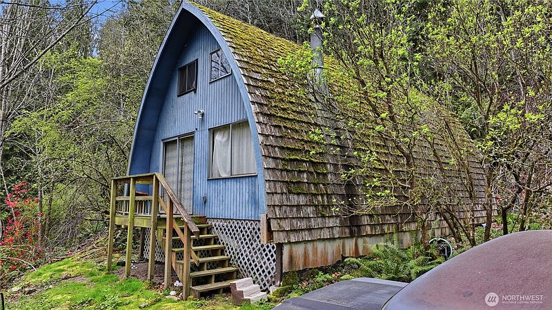2nd image of 27011 SE 74th Street