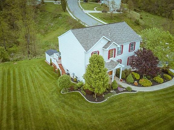 2nd image of 500 Silver Hollow Dr
