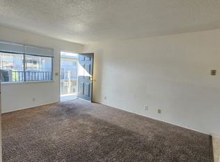 480 Lynn Way APT 12, Yuba City, CA 95991