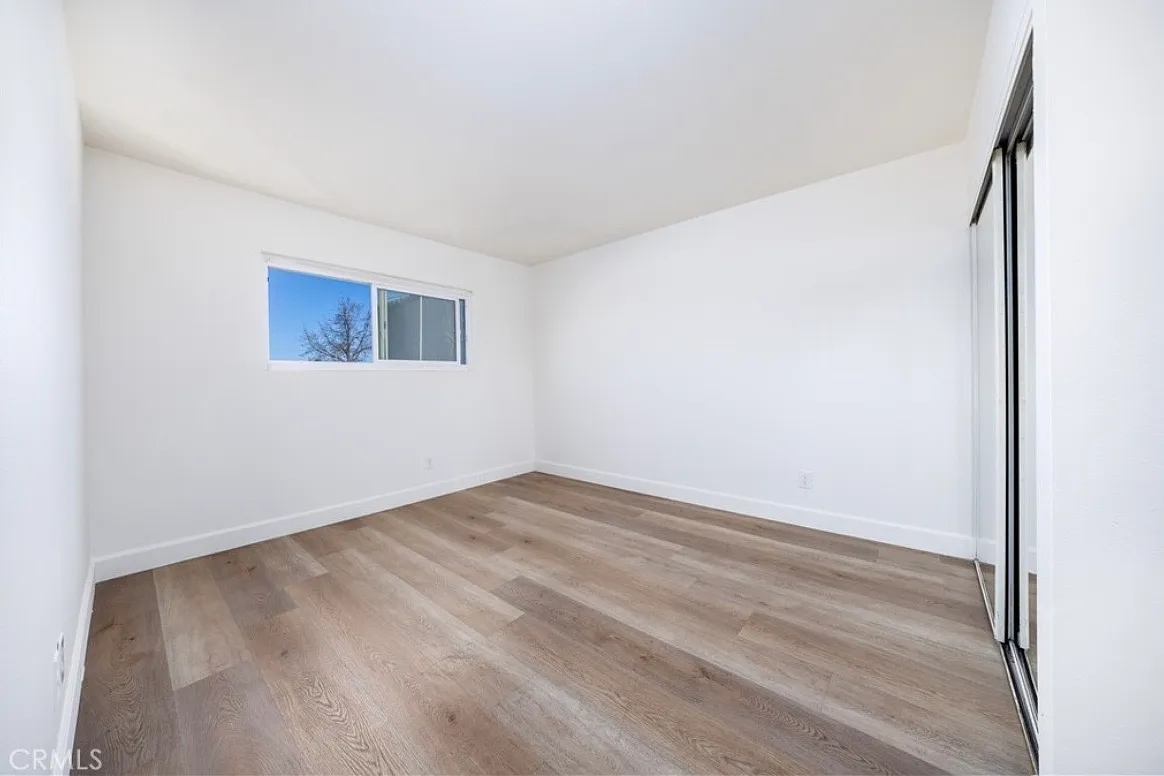 2 bed, 807 sqft, $2,000 — Photo 4