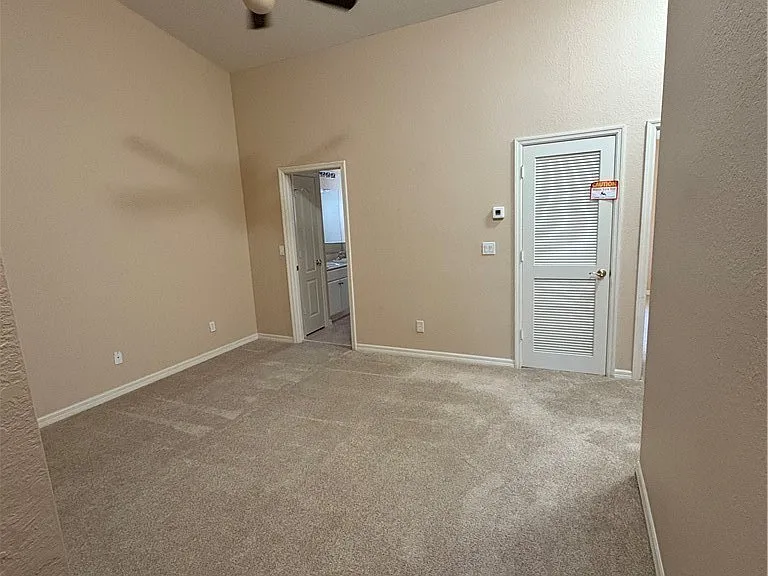 8649 Athena Ct — Photo 10
