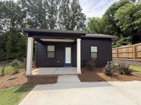 1743 W Hancock Ave #B, Athens, GA 30606
