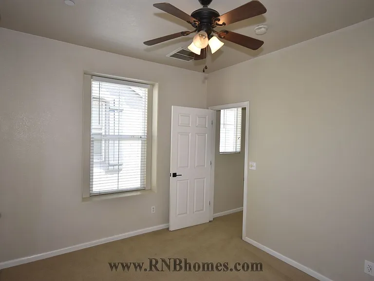 268 Phoenix Cir — Photo 14