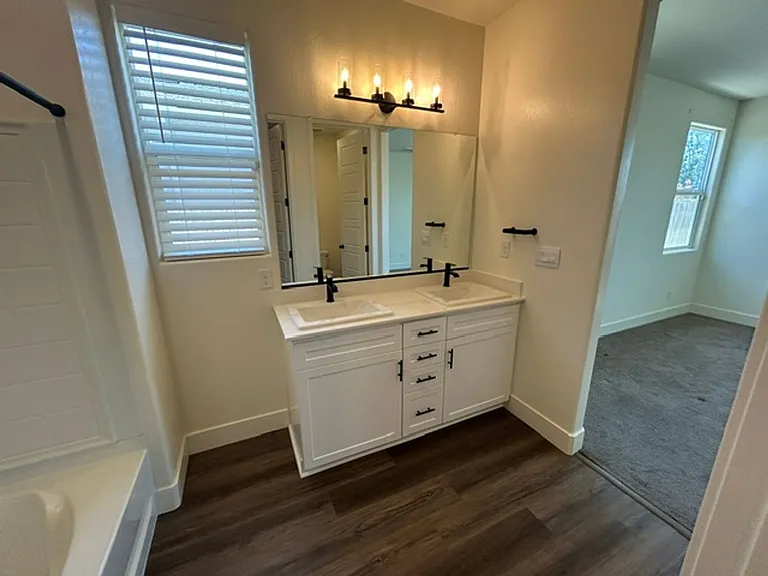 2635 S Cain Ct — Photo 8