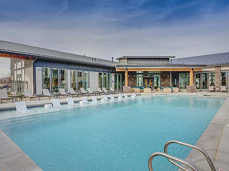 Northshore Apartments