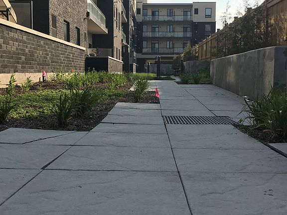 2nd image of 3560 Saint Clair Ave E