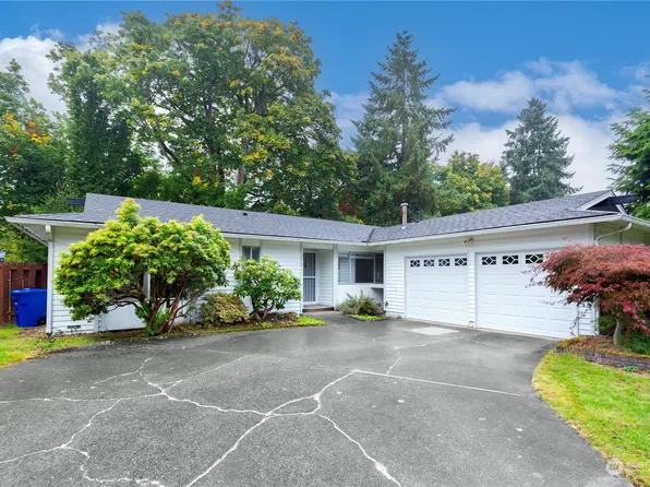 5017 120th Avenue SE, Bellevue, WA 98006