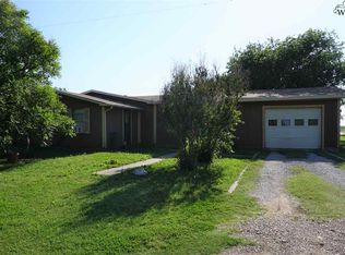 176 Mankins Rd, Holliday, TX 76366