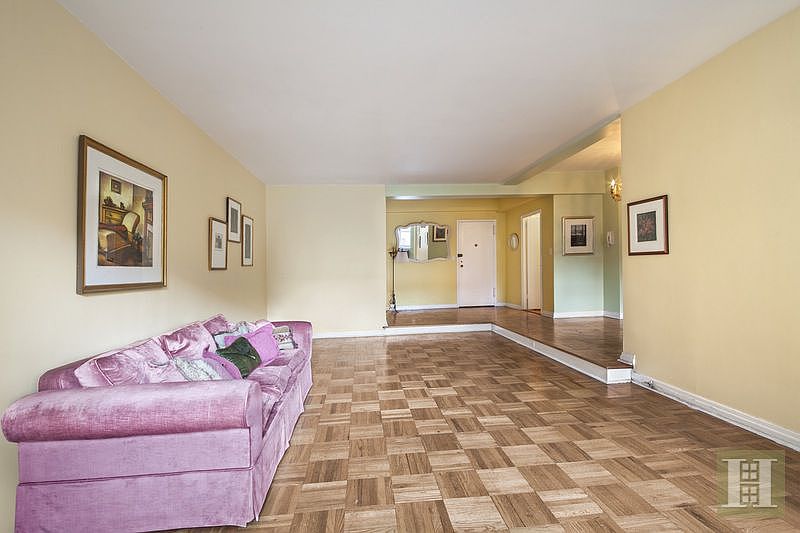 2nd image of 215 E 79th St APT 3B