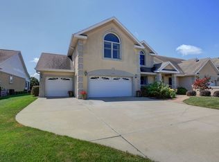 2911 Rutherford Dr #0, Urbana, IL 61802