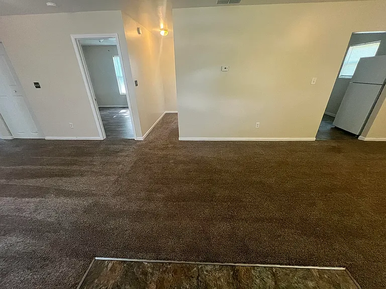 550 S Wayne St — Photo 9