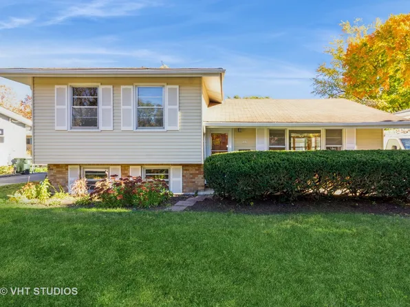 13 N Grace St, North Aurora, IL 60542