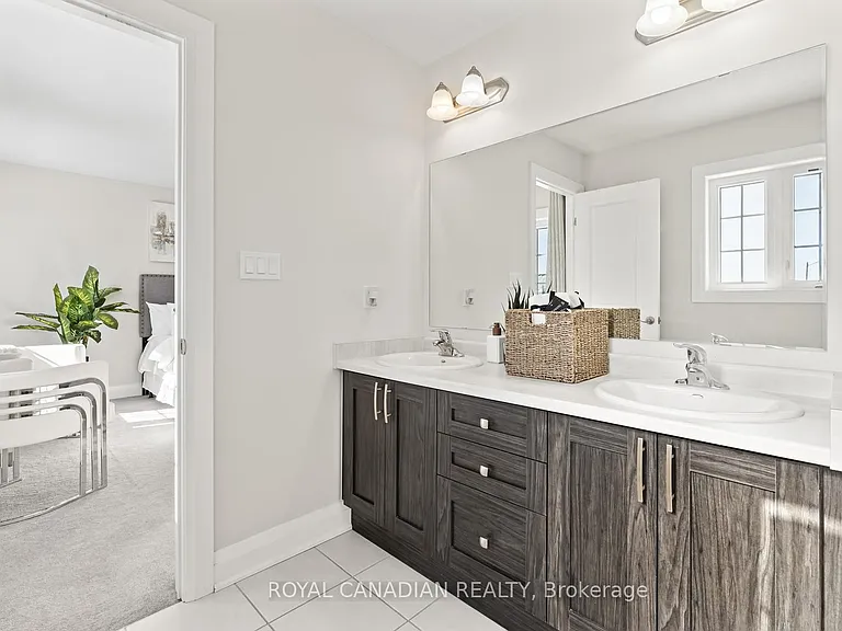 301 Buttonbush St #UPPER — Photo 30