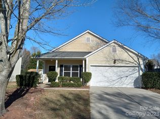2120 Seabrook Ln, Fort Mill, SC 29715