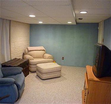 4th image of 801 Davies Ave