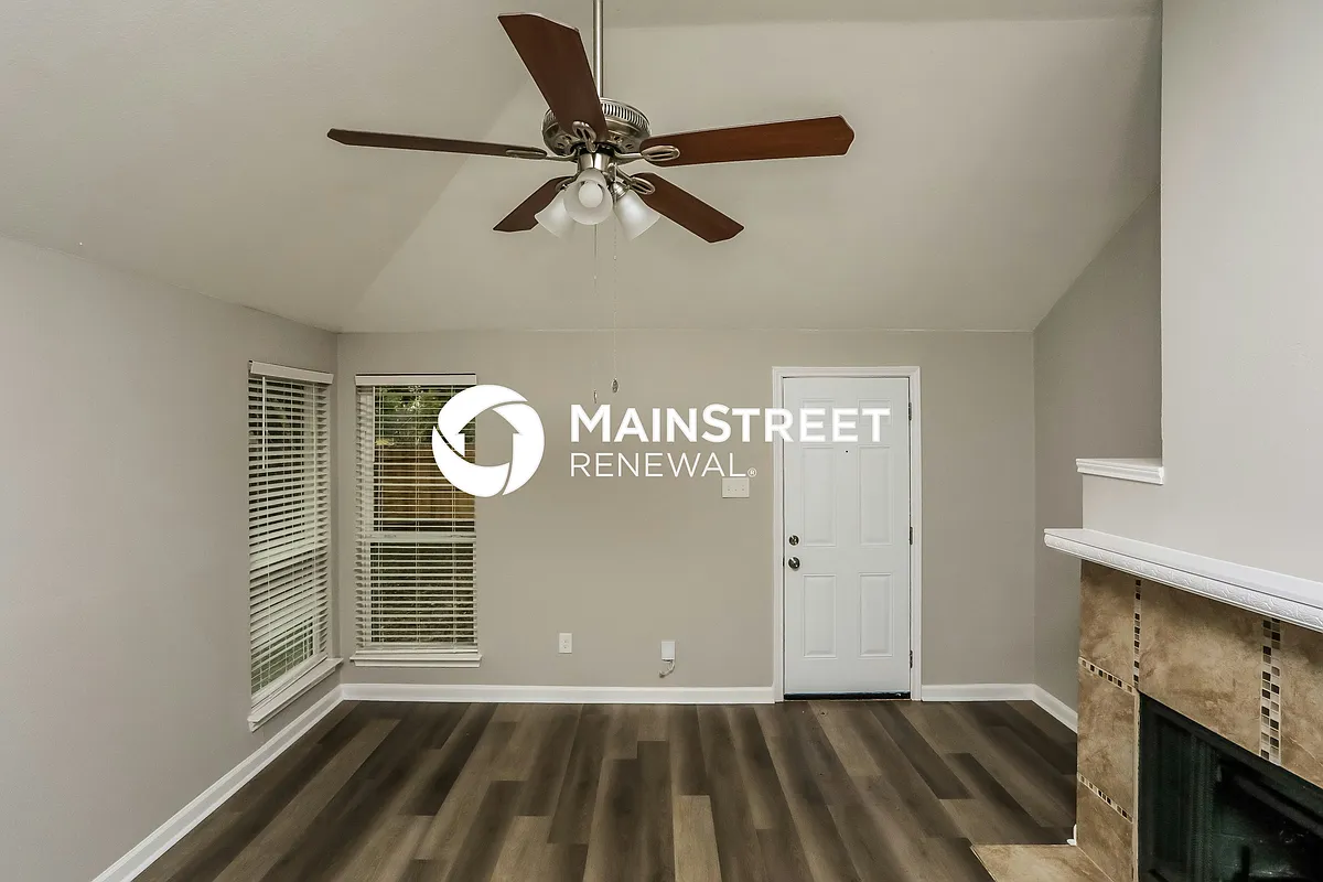 Living Room - 10368 Wood Heights Dr