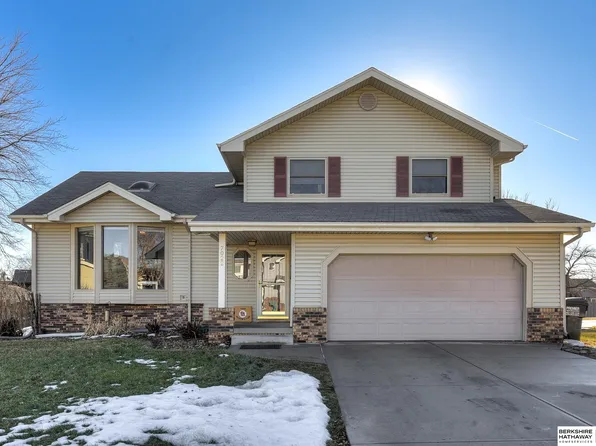 7022 Michelle Ave, La Vista, NE 68128