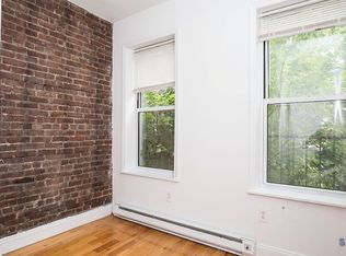 25 Adelphi St #4R, Brooklyn, NY 11205