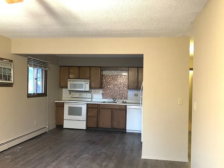 1421 5th Ave S #1 — Photo 7