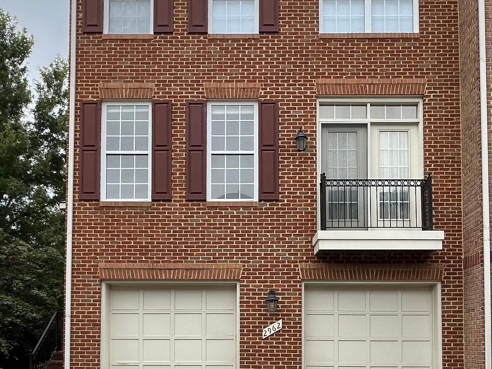 1st image of 2962 Thompson Park Ln
