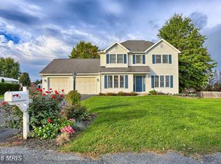 201 Hickory Ln, Shippensburg, PA 17257