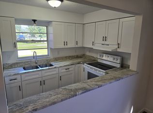 4912 9th St, Zephyrhills, FL 33542