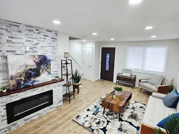 1421 Carl Miller Blvd, Camden, NJ 08104