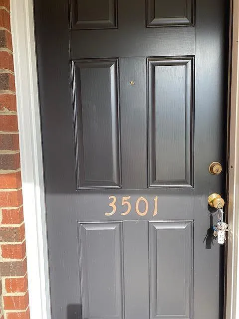 3 bed, 2.0 bath, 1345 sqft, $1,500 — Photo 3