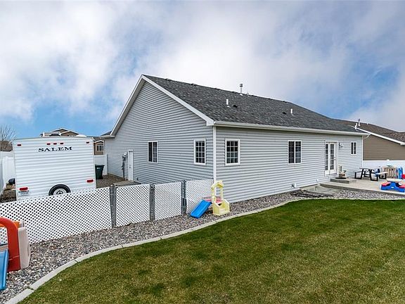 3rd image of 1098 Sierra Granda Blvd