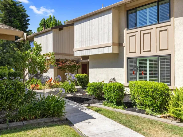 50 W Yorkshire Dr, Stockton, CA 95207