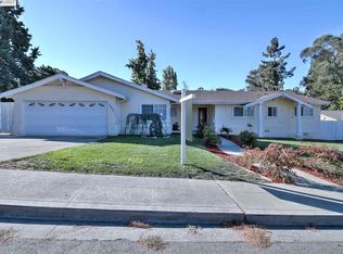 3251 Bridle Dr, Hayward, CA