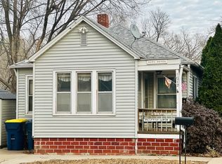 1012 Main St, Pella, IA 50219