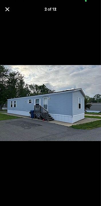 1st image of 22 Melissa Dr