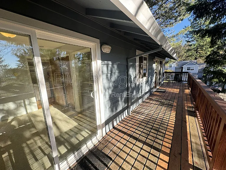 307 Cervantes Cir — Photo 19