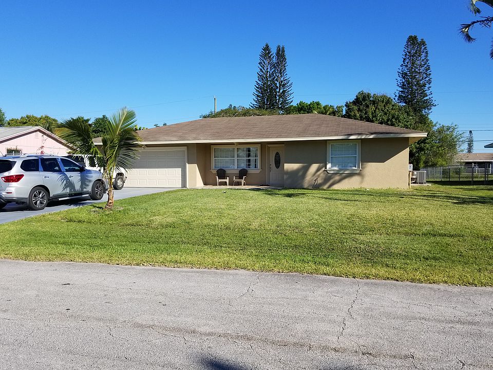1st image of 251 SW Duval Ave