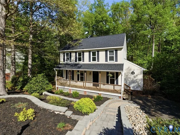 14305 Sonnenburg Dr, Chester, VA 23831