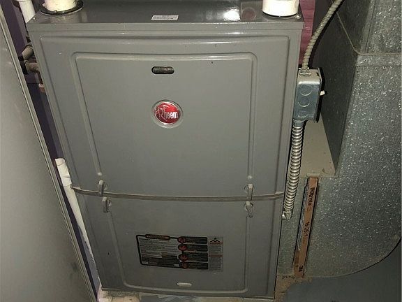 2nd image of 1292 Harmon Ave W