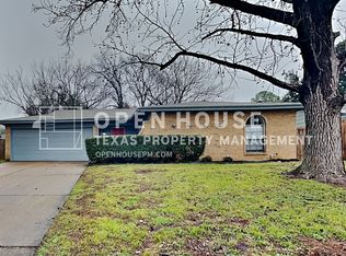 2607 Bent Tree Ln, Arlington, TX 76016