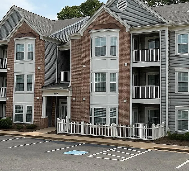 653 Burtons Cove Way #1