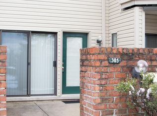 305 Cherrington Dr, Harrisburg, PA 17110