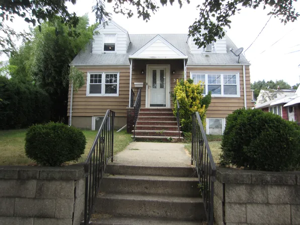 377 Westminster Pl Floor 2, Lodi, NJ 07644