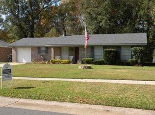9790 Monticello Dr, Shreveport, LA 71118