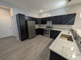 118 Canadian St, San Antonio, TX 78202